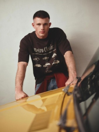 футболка с принтом  × lada фотография