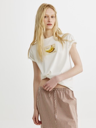 футболка с принтом прямого кроя фотография