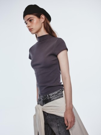 футболка с укороченным рукавом из линейки  young фотография