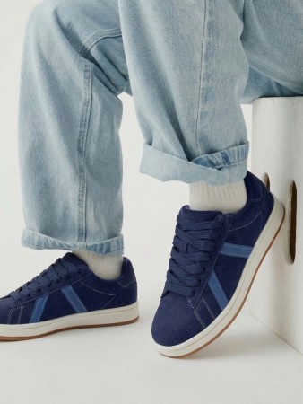 классические кеды на шнуровке детские фотография