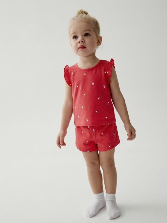 комплект из блузки и шорт для малышей фотография