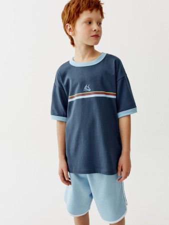 комплект из футболки и шорт для мальчиков - детские футболки и поло с лампасами 