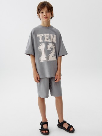 комплект из футболки и шорт для мальчиков - детская одежда российская 