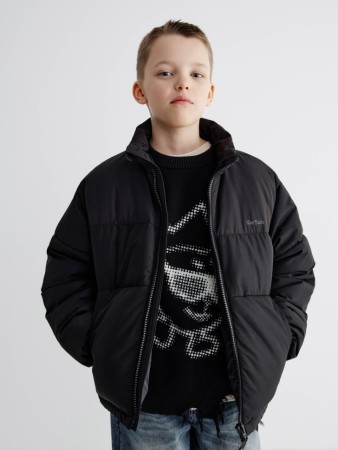 короткая демисезонная куртка с вышивкой для мальчиков фотография