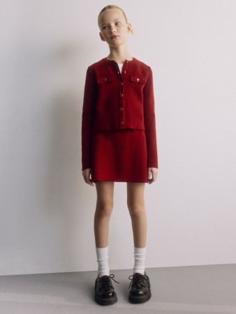 короткая вязаная юбка для девочек фотография