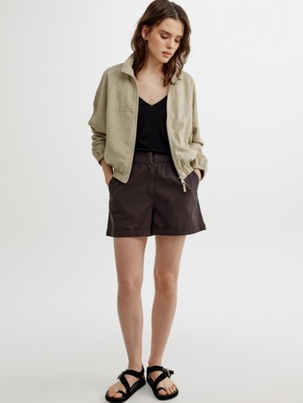 короткие шорты с присборенной талией - женские шорты