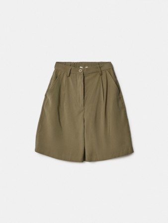 костюмные шорты на резинке - женские шорты струящиеся 