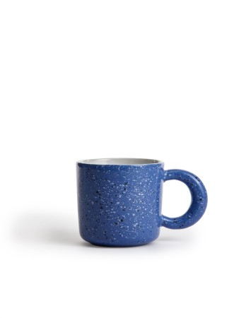 кружка из каменной керамики в крапинку - товары для дома