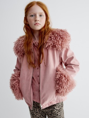 куртка из искусственной замши с мехом для девочек фотография