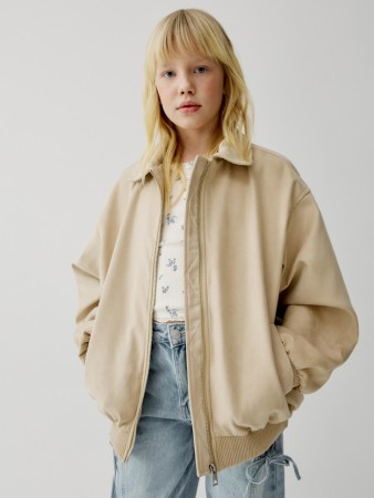 куртка оверсайз из искусственной замши для девочек фотография