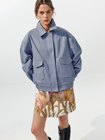 куртка оверсайз с завязкой из линейки  young фотография