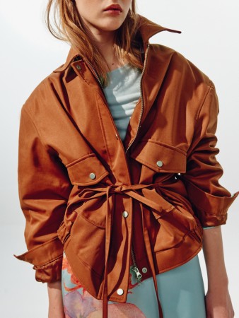 куртка оверсайз с завязкой из линейки  young - куртки и пуховики