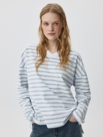 лонгслив anna oversize fit с треугольным вырезом - футболки и поло свободные 