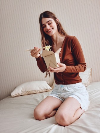 лонгслив из линейки  young - детские футболки и поло для старшеклассников 