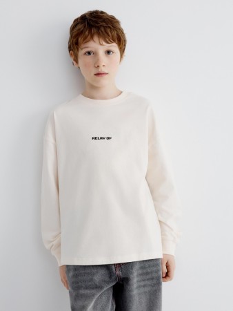 лонгслив оверсайз с новогодним принтом для мальчиков - детская одежда новогодняя 