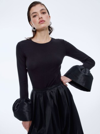 лонгслив с воланами из тафты на рукавах - женская одежда объемная 