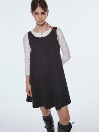 мини платье из линейки  young фотография