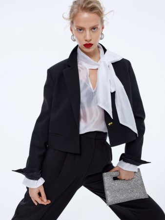 однобортный укороченный жакет фотография