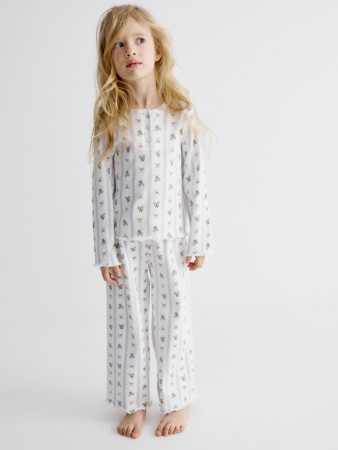 пижама с принтом для девочек фотография