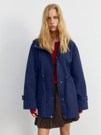 плащ из линейки  young - детская одежда, обувь и аксессуары для всех возрастов на кнопках 