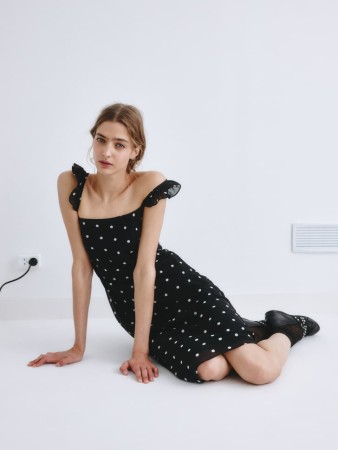 платье миди в горох из линейки  young фотография