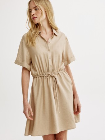 платье-рубашка из жатой смесовой вискозы фотография