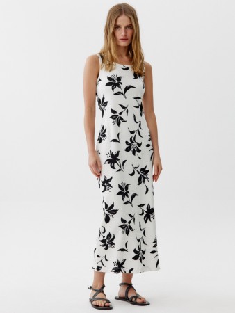 платье трикотажное макси фотография