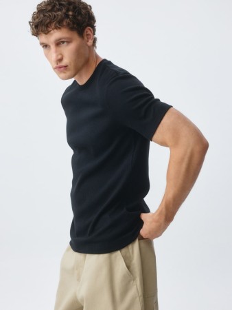 приталенная футболка в рубчик - мужская одежда, обувь и аксессуары