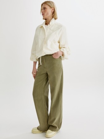 прямые брюки со стиркой из мягкого тенселя и хлопка фотография