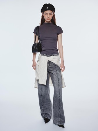 прямые джинсы со стрелкой из линейки  young фотография