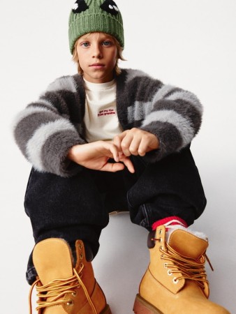 пушистый кардиган оверсайз детский фотография