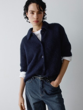 пушистый кардиган с содержанием шерсти фотография