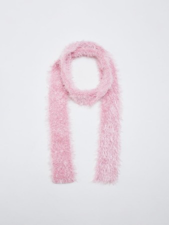 пушистый шарф для девочек фотография