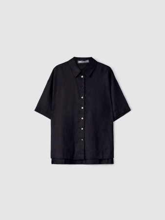 рубашка с коротким рукавом из льна фотография