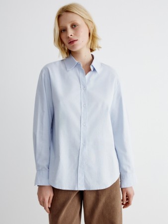 рубашка свободного кроя фотография