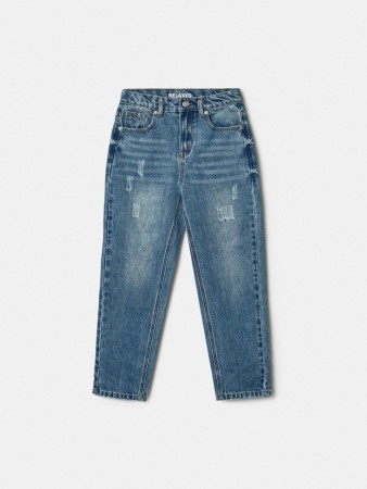 рваные джинсы свободного кроя для мальчиков фотография