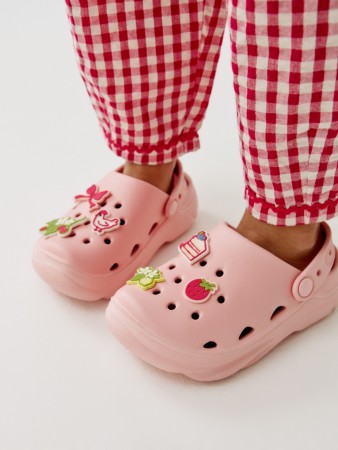 сабо с декором для девочек фотография