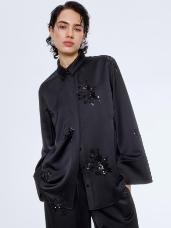 сатиновая рубашка оверсайз c пайетками фотография