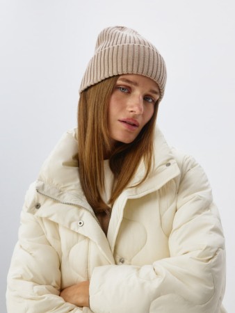 шапка-бини в рубчик - женские шапки с отворотом 