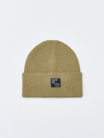 шапка с содержанием шерсти для мальчиков фотография