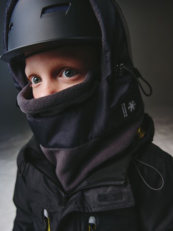 шапка-шлем для мальчиков фотография