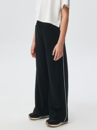 широкие брюки с лампасами для девочек фотография