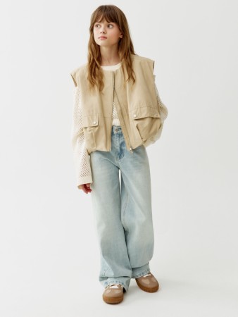 широкие джинсы для девочек фотография