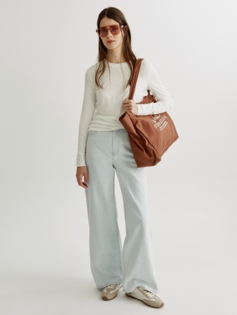 широкие джинсы со средней посадкой - женские джинсы