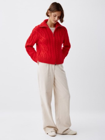 широкие вельветовые брюки фотография