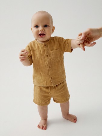 шорты из муслина для малышей фотография