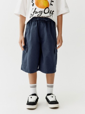 шорты-карго с объемными карманами для мальчиков фотография