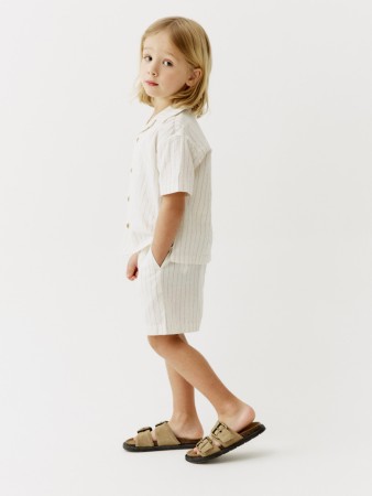 шорты в полоску из хлопка и льна для мальчиков фотография