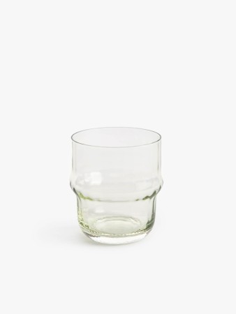 стакан из стекла с рельефным узором - посуда
