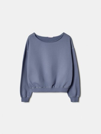 свитшот из футера из линейки  young фотография